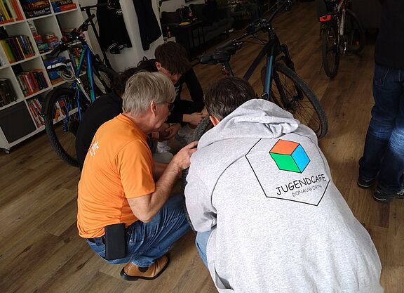 Rad-Check im Jugendcafe Rad-Check im Jugendcafe