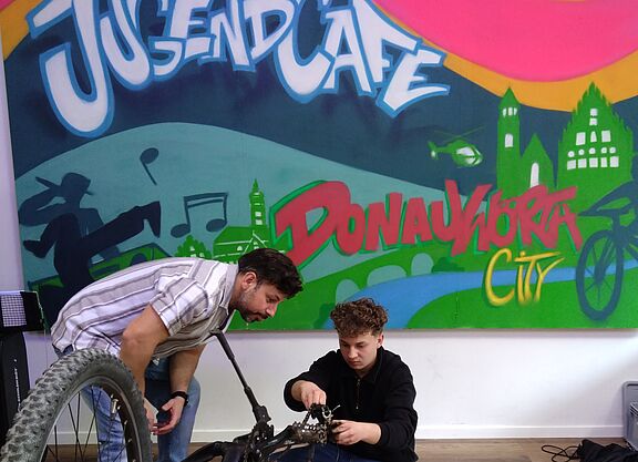 Fahrrad-Check im Jugendcafe Fahrrad-Check im Jugendcafe